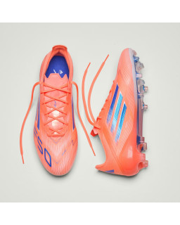adidas F50 – profesjonalne,lekkie korki piłkarskie na naturalną murawę